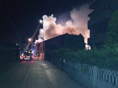 Incendio Tombolo 3 (PD) 3-9-2017