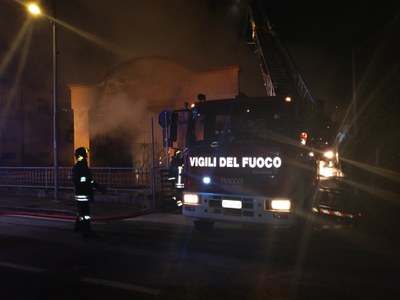 Incendio Tombolo 2 (PD) 3-9-2017