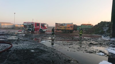 incendio verona rifiuti