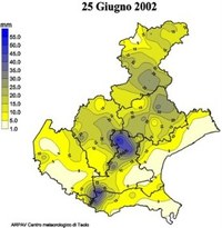Mappa della precipitazione cumulata il 25 giugno 2002 sul Veneto. Si evidenziano due nuclei principali di precipitazione, uno sull'alto padovano, l'altro ai confini tra le provincie di Verona e Rovigo.