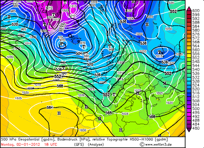 Carta sinottica di geopotenziale a 500 hPa e pressione al suolo alle 18 UTC del 2 gennaio 2012 [fonte: www.wetter3.de/Archiv/].