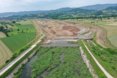 bacino Trissino di valle.JPG